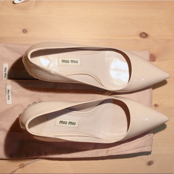 Miu Miu Leather Pump - Picture 3 of 6